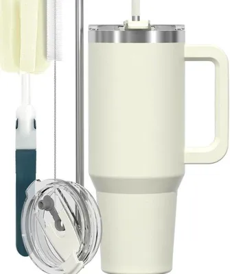 Produktbild von Famanu Trinkbecher To Go - Isolierte Thermosflasche, doppelwandig, rostfreies Edelstahl, leakproof, mit Griff und Strohhalm