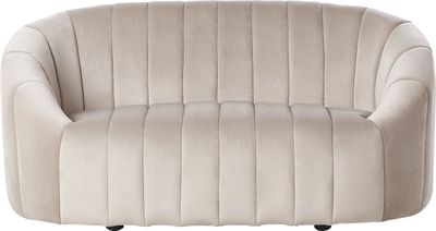 BELIANI 2-Sitzer Sofa Beige Samt mit Niedriger Rückenlehne Gesteppt Oval Muschel Form Retro Design Wohnzimmer Schlafzimmer Ausstattung Couch Polstersofa