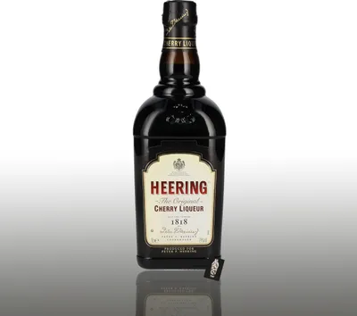 Produktbild von Heering Cherry Liqueur 0,7L 24% Vol. - [Enthält Sulfite]