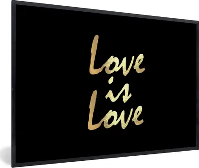 Produktbild von MuchoWow® Gerahmtes Poster Zitat - Liebe - Gold 90x60 cm - Poster mit Schwarzem Bilderrahmen Wandposter Rahmen Foto Bilder - Fotorahmen - Foto-Plakat