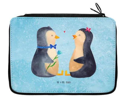 Produktbild von Mr. & Mrs. Panda Stifteetui Pinguin Pärchen - Eisblau - Geschenk, Hochzeitstag, Federmäppchen, Schlampermäppchen, Federtasche, Liebe, Verknallt, Hochzeit, Federmappe