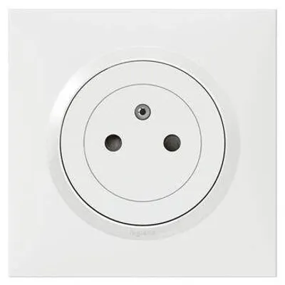 Obrázek produktu pro Legrand LEG300440, 10 kusů zásuvek 2P+T s uzemněním, bílé, řada Dooxie