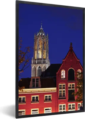 Produktbild von MuchoWow® Gerahmtes Poster Nacht - Domturm - Haus 60x90 cm - Poster mit Schwarzem Bilderrahmen Wandposter Rahmen Foto Bilder - Kunst