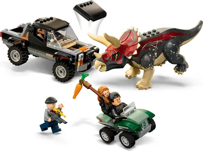 Produktbild von LEGO 76950 Jurassic World Triceratops-Angriff, Spielzeugauto mit Dinosaurier-Figur und 4 Minifiguren, Spielzeug für Kinder ab 7 Jahre
