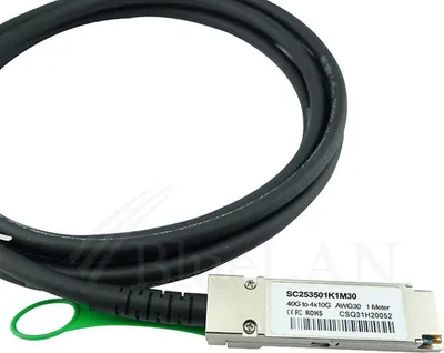 Produktbild von BlueOptics X4DACBL1-BL, 1 m, QSFP, 4 x SFP+, Männlich/Männlich