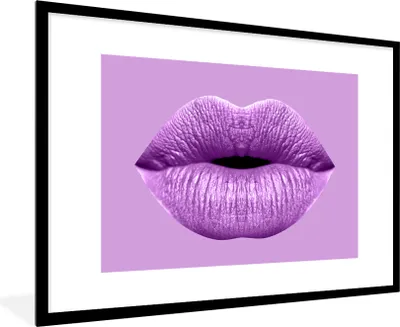 Produktbild von MuchoWow® MuchoWow® Gerahmtes Poster Lippen - Pastell - Lila 90x60 cm - Poster mit zchwarzem Bilderrahmen - Wanddekoration - Fotos