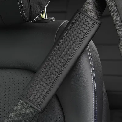 Productafbeelding van Autogordelpads - Gordelkussens - Comfortabel Rijden - Zachte Schouderbescherming - 2 Stuks - Zwart