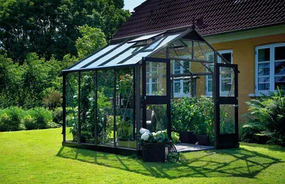 Produktbild von Gewächshaus JULIANA Premium 8,8 m² Sicherheitsglas 3 mm inkl. Fundament 296 x 296 cm anthrazit/schwarz
