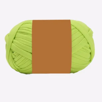 Produktbild von Häkelgarn Polyester Hellgrün 100g