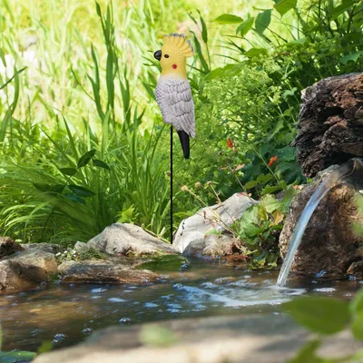 Produktbild von Papageien-Gartendekoration mit Befestigungsstab, PE-Material
