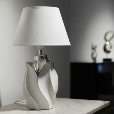 Obrázek produktu pro Stolní lampa z keramiky, bílá a stříbrná ø 30x51 cm
