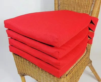 Produktbild von Set 4 x Stuhlkissen / Sitzkissen Marina halbrund mit Schleife 42 x 45 cm Dicke 5 cm , Fb. rot , Polyester