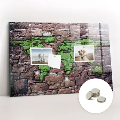 Imagen del producto de Pizarra magnética de pared, con superficie de vidrio y diseño arqueado. Incluye 5 imanes. Dimensiones: 60x40 cm. Diseño: mapa del mundo