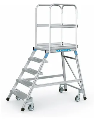 Produktbild von Zarges Podestleiter fahrbar mit 5 Leichtmetall-Stufen