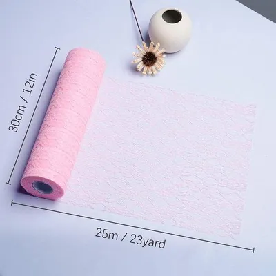 Immagine prodotto di Runner da tavola in tulle rosa con pizzo, 30 cm x 25 m - decorazione classica per matrimoni e feste