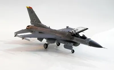 Immagine prodotto di Tamiya 1:72 US F-16CJ Fighting Falcon