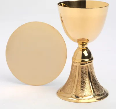 Produktbild von Kelch mit Patene vergoldet (Höhe 18,5 cm)