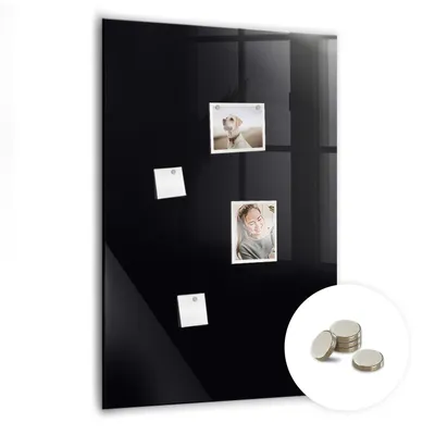 Immagine prodotto di Lavagna magnetica da parete, con superficie in vetro e bordo curvo. Include 5 magneti. Dimensioni: 70x100 cm. Colore: nero