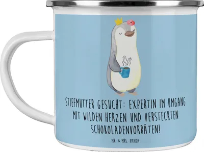 Produktbild von Mr. & Mrs. Panda Emaille Becher Stiefmutter Expertin - Blau Pastell - Geschenk, Teetasse, humorvolle Sprüche, Stiefkind, Familienmitglieder, Pott, lustige Familienwitze