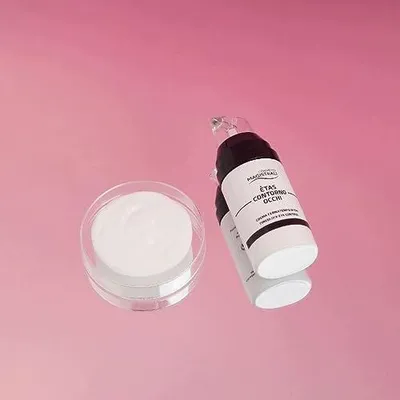 Zdjęcie produktu dla Krem do oczu antiage dla kobiet zmniejszający worki cienie 15ML
