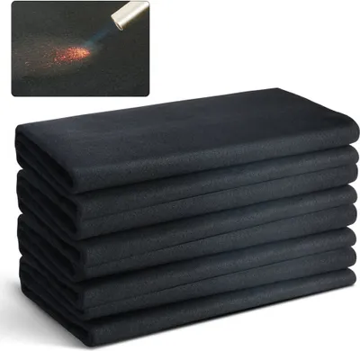 Immagine prodotto di set di 4 coperte per saldatura - Tappeto protettivo resistente al calore 950 x 910 x 3 mm - Tessuto di protezione termica resistente al calore - Tappeto di protezione termica in fibra di carbonio - Coperta antincendio in fibra di carbonio - Sottostrato ignifugo Tappeto di protezione antincendio - Tappeto antincendio - Resistenza al calore 982℃.