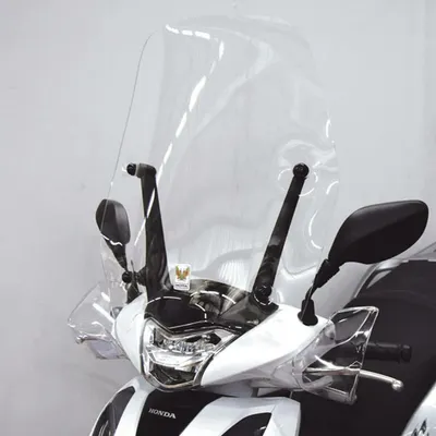 Immagine prodotto di Parabrezza ISOTTA 575x575mm per HONDA