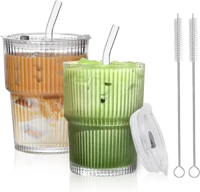 Immagine prodotto di Bicchieri in vetro, con coperchio e cannuccia, capacità 350 ml, ideali per l'uso domestico e in viaggio