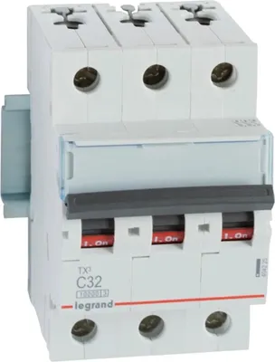 Immagine prodotto di Interruttore LS Legrand, 10 kA, C, 32 A/3 poli, 3 TE, 1 pz.