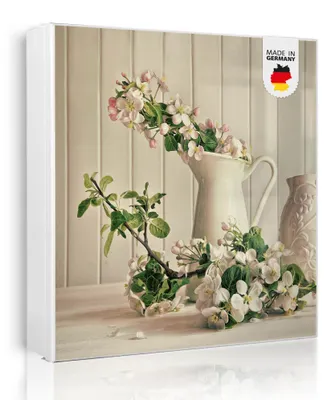 Zdjęcie produktu dla banjado metalowa szafka na klucze, duża 30x30 cm z 32 haczykami, może służyć jako tablica magnetyczna, biały korpus, zawias po prawej stronie, Stillleben Kirschblüten [SKGW1 10539]