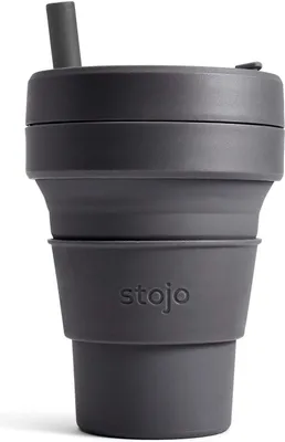 Produktbild von Titan Cup, Carbon - 710 ml - Mit Strohhalm - Trinkbecher - Kaffeebecher - Schwarz - faltbar | Stojo