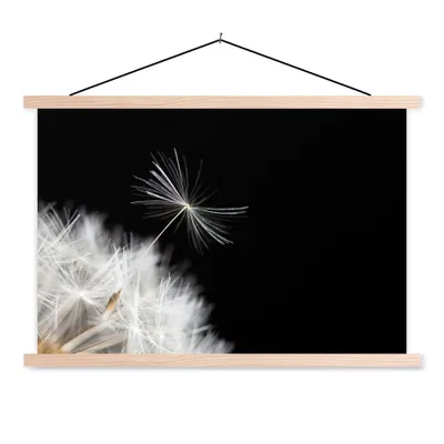 Produktbild von MuchoWow® Textilposter Blume - Löwenzahn - Pflanze 120x80 cm mit holzfarbenen Rahmen - Aufhängeset