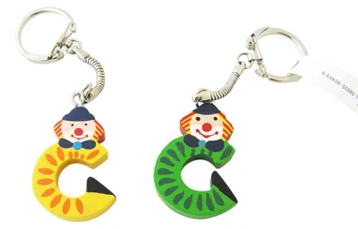 Immagine prodotto di Portachiavi con la lettera C a forma di clown
