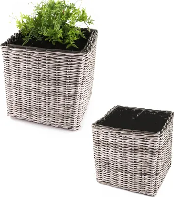 Produktbild von Rattan Pflanzkübel als eckige Pflanztöpfe in 40, 50 cm