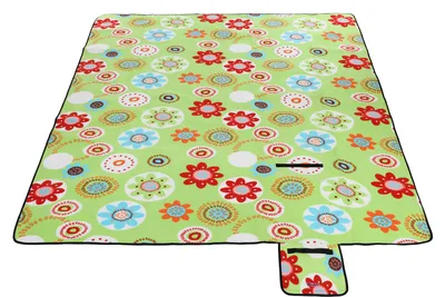 Produktbild von SONGMICS Picknickdecke 200 x 200 cm mit Tragegriff wasserdicht wärmeisoliert XXL Campingdecke   Outdoordecke GCM71J