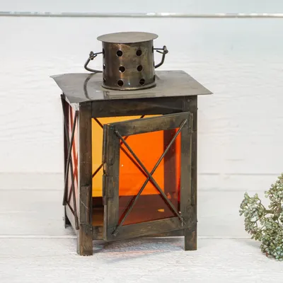 Produktbild von Handgefertigte Eisenlaterne mit buntem Glas, H.22cm