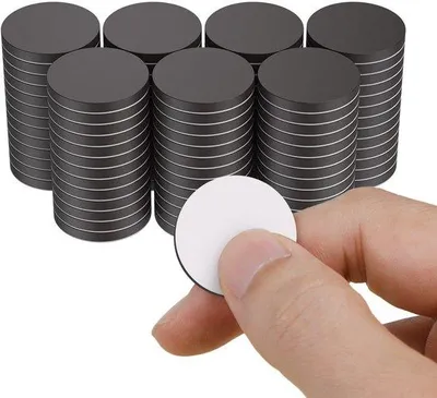 Produktbild von Kleine ronde magneten 20 x 2,5 mm zelfklevend voor knutselen DIY cirkel magneten