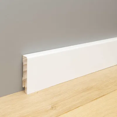 Produktbild von 24 m Trevendo® Sockelleiste Cube weiß foliert ähnl. RAL 9016 - 16 x 58 x 2400 mm