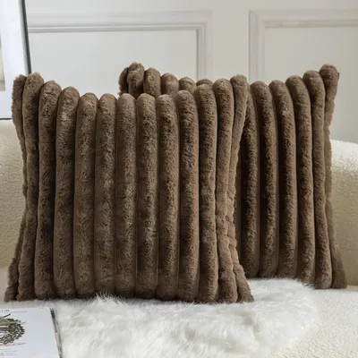 Immagine prodotto di Omgoods - Set di 2 federe decorative in ecopelliccia, 30 x 50 cm