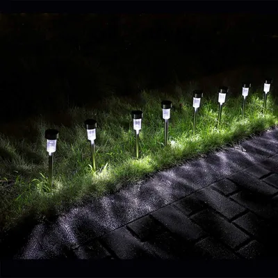 Produktbild von DEUBA® Solarlampe für Außen 16er Set LED Wetterfest IP44 Dämmerungssensor Erdspieß Edelstahl Weiß Solar Garten Leuchte Außenleuchte Balkon Deko