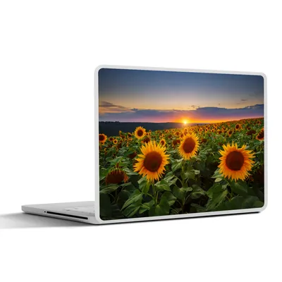 Produktbild von MuchoWow® Laptop Aufkleber Sticker Cover Blumen - Nacht - Sonnenuntergang - Sonnenblume - Horizont 36.5x27.5 cm - Laptop-Sticker