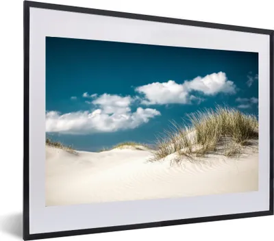 Produktbild von MuchoWow® MuchoWow® Gerahmtes Poster Strand - Dünen - Gras 60x40 cm - Poster mit zchwarzem Bilderrahmen - Schlafzimmer - Plakat in Rahmen - Drucken