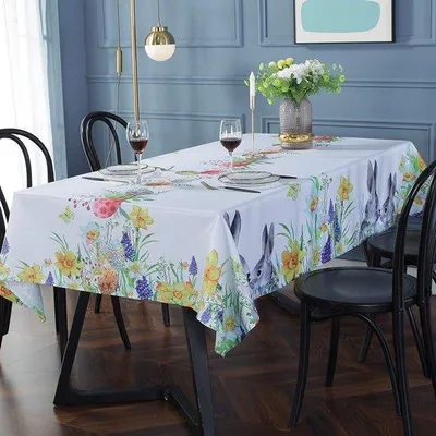 Obrázok produktu pre Polyesterový obrus – odolný voči škvrnám – 1 ks – 132 x 177,8 cm