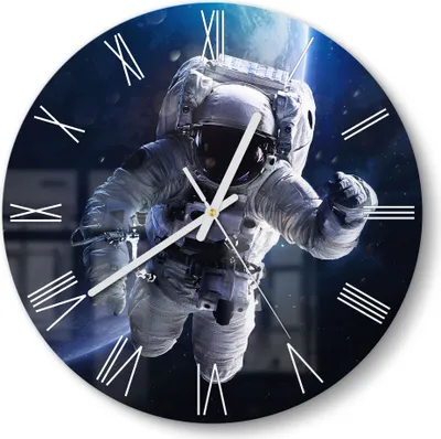 Produktbild von DEQORI Glasuhr Ø30 cm Römisch 'Schwebender Kosmonaut' Wanduhr Glas Uhr Design leise