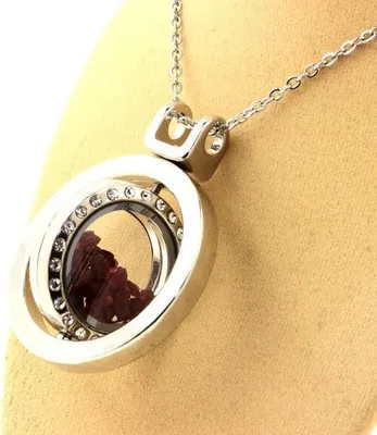 Produktbild von Halskette mit natürlichem Rohrubin Anhänger, Sanduhr-Design, 36x47mm, Kette 40-90cm
