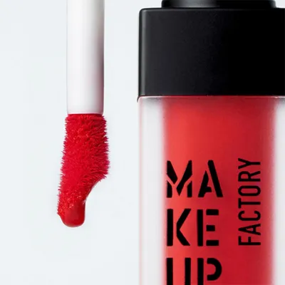 Image de Rouge à lèvres liquide ultra mat Cherry Red de Make Up Factory