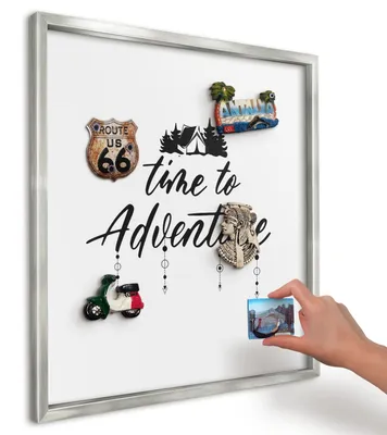 Produktbild von Magnettafel 50x50 cm in einem silbernen Rahmen - Magnetische Metalltafel, Magnetpinnwand zur Wandmontage für Wohnzimmer, Küche, Flur, Kinderzimmer und Büro - Ein Abenteuer erwartet dich.