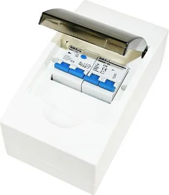 Image de Boîte à fusibles + interrupteur FI 30 mA + disjoncteur 10A caravane caravane bateau 230V