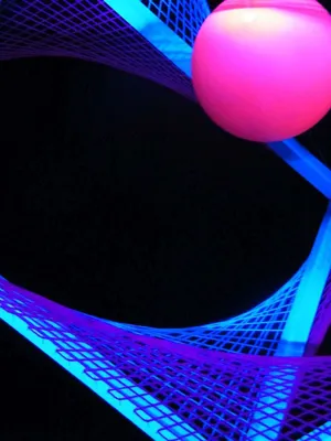Produktbild von PSYWORK Schwarzlicht 3D StringArt Würfel "Pink Universe", 40cm
