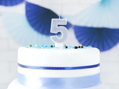 Image de Bougie d'anniversaire numéro 5 avec paillettes 7cm argenté