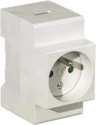 Obrázok produktu pre Zásuvka pre TH lištu s uzemnením 16A/250V M.06-16A/250V